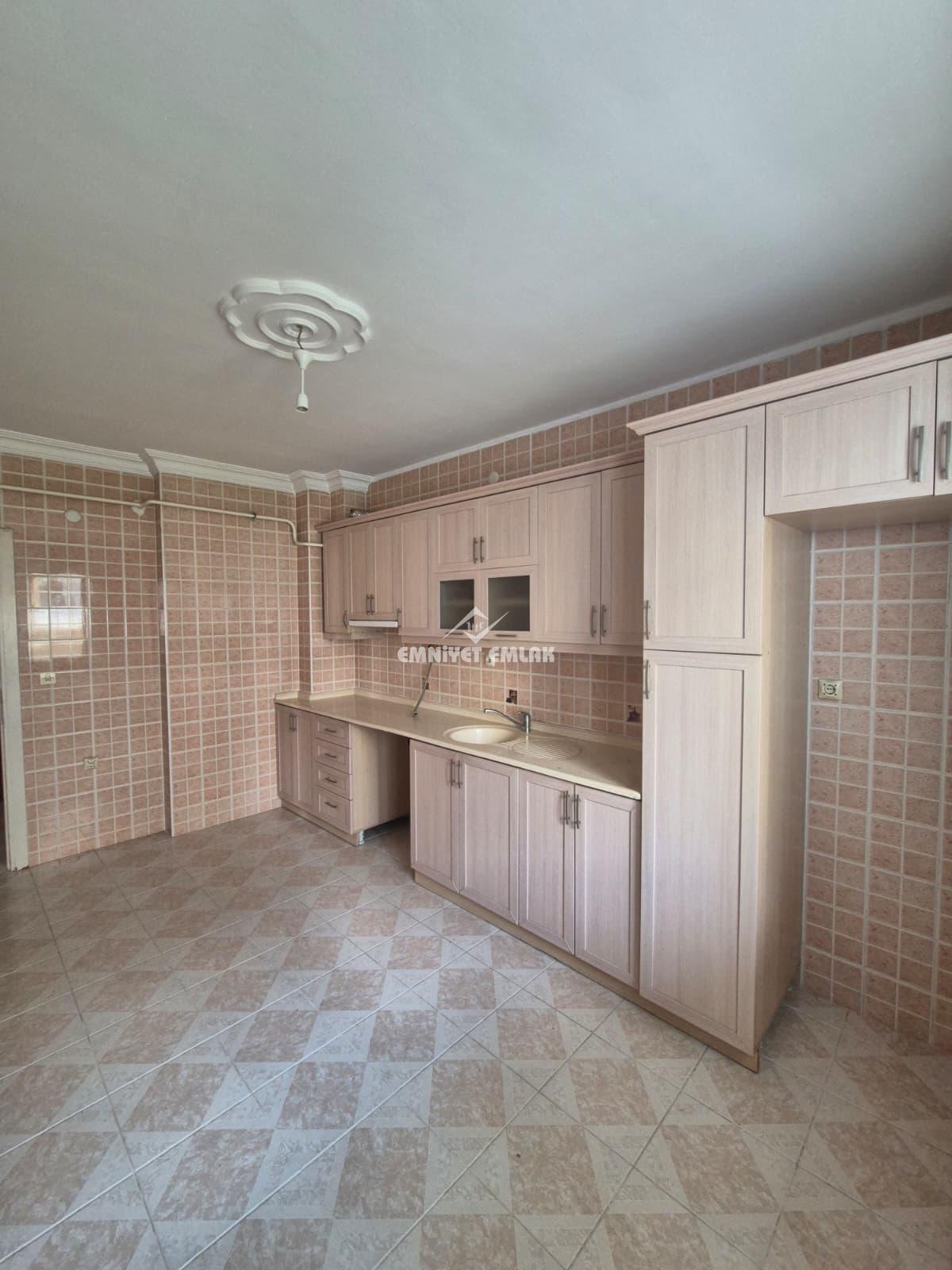 BAĞLIK MH DOĞAKENT SİTESİNDE 3+1 KİRALIK DAİRE