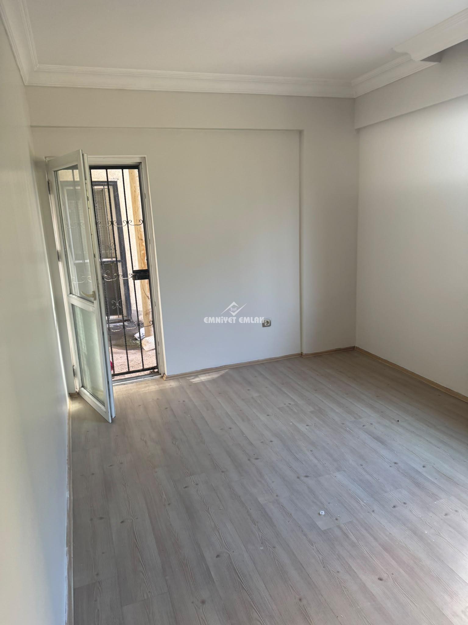 KDZ EREĞLİ KEPEZ MH. DENİZCİLİK FAKÜLTESİNE YAKIN 3+1 KİRALIK DAİRE