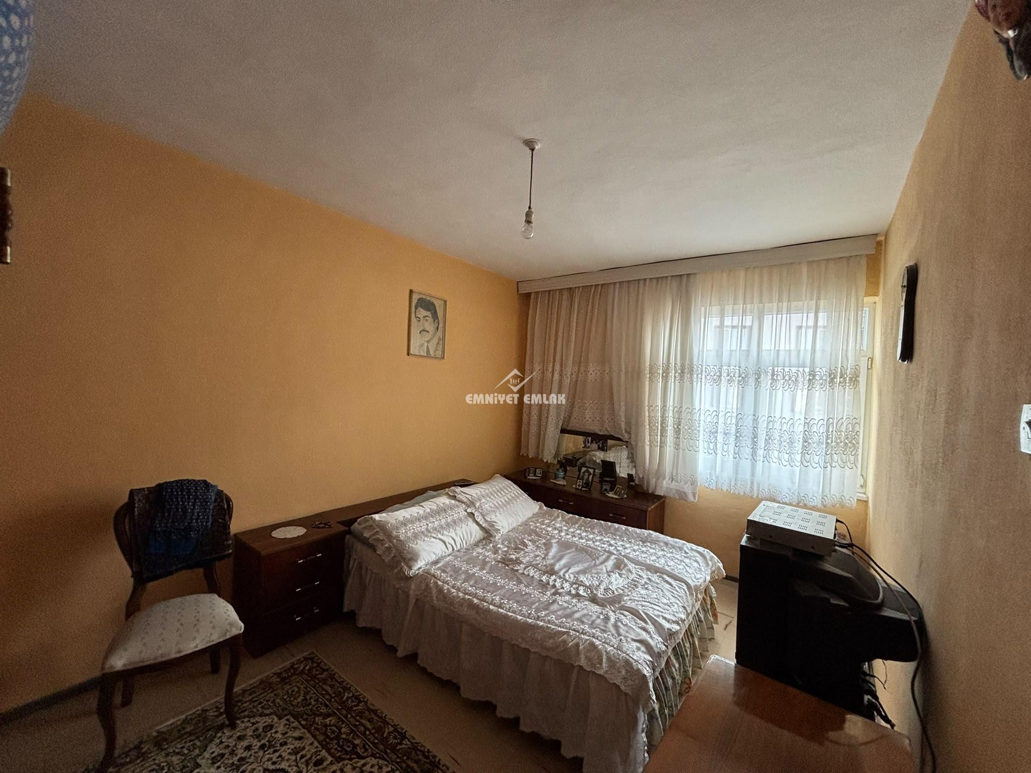 ZONGULDAK ALAPLI 690 EVLERDE 3+1 SATILIK FIRSAT DAİRE