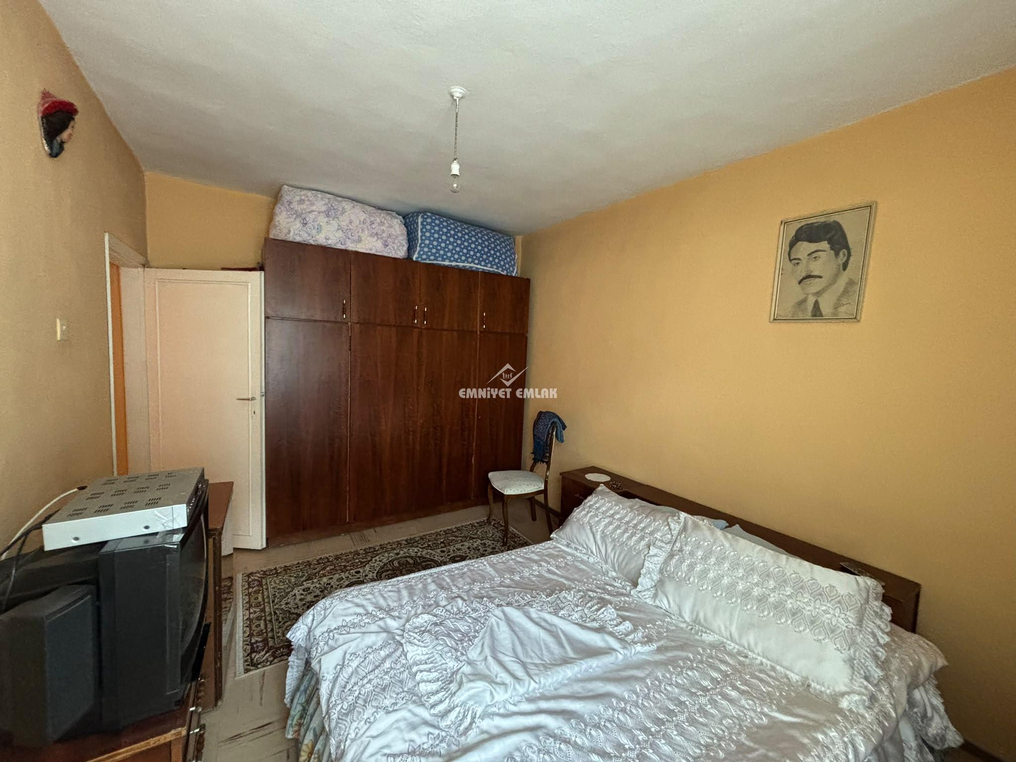 ZONGULDAK ALAPLI 690 EVLERDE 3+1 SATILIK FIRSAT DAİRE