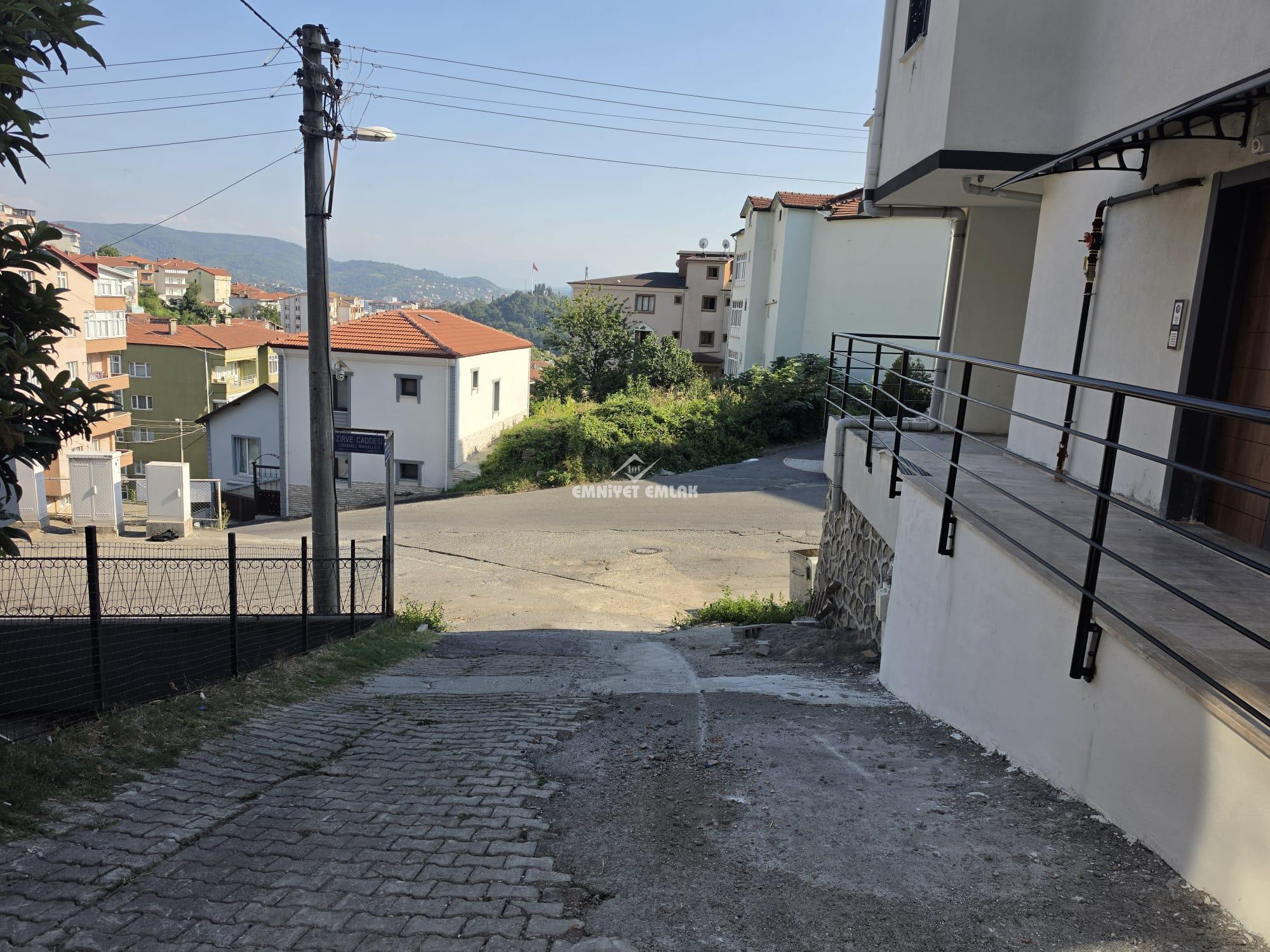 EREĞLİ KİRMANLI MAH.KISMİ DENİZ MANZARALI SIFIR KİRALIK 2+1 DAİRE