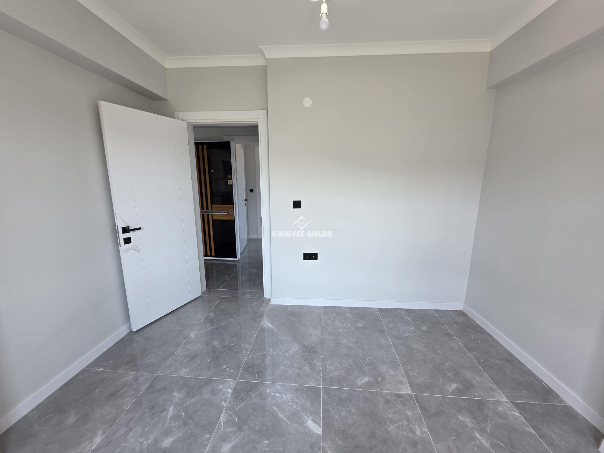 KDZ EREĞLİ SOLAK YOL AYRIMI ANAYOLA YAKIN 2+1 SIFIR KİRALIK DAİRE