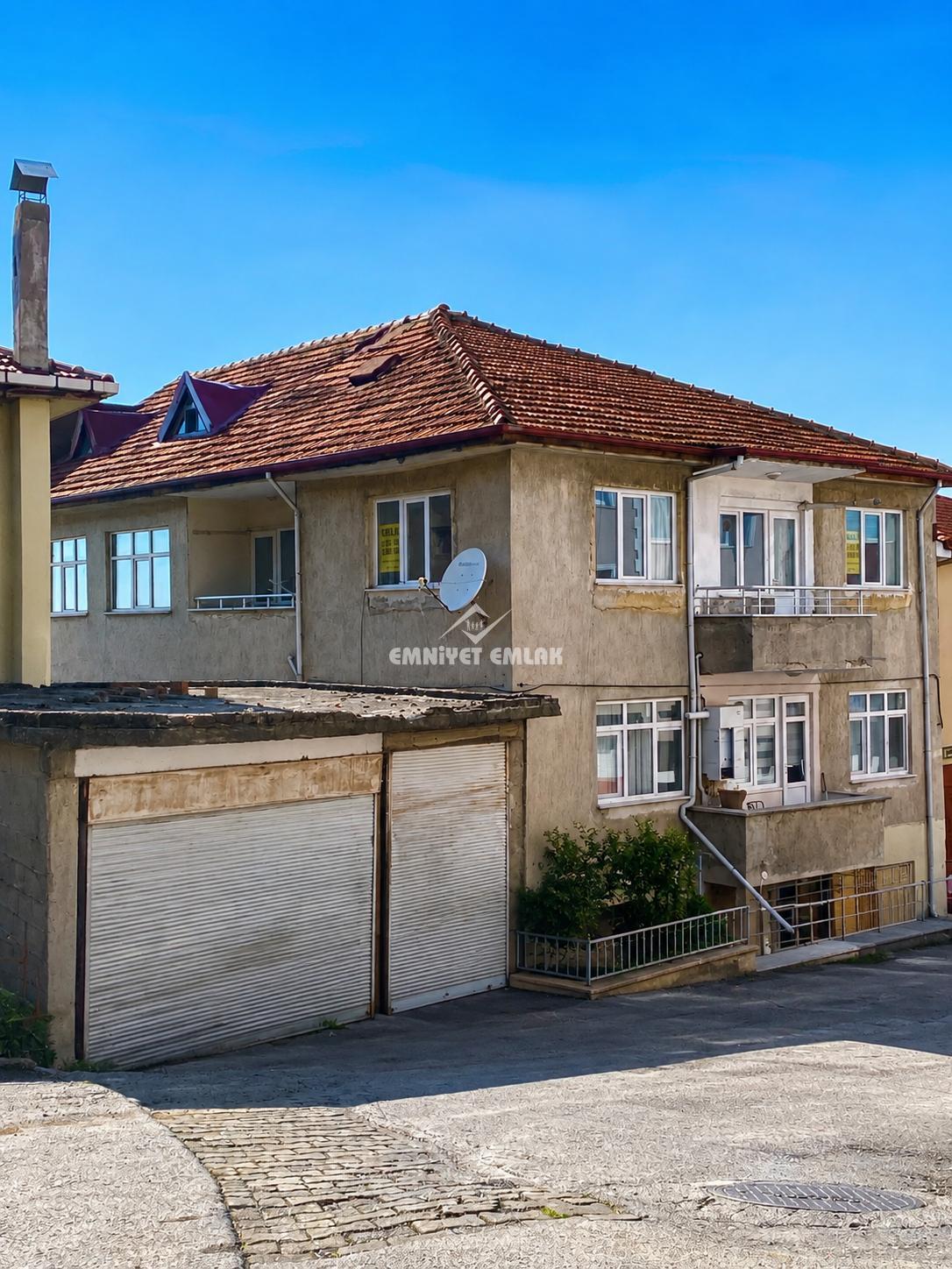 KDZ EREĞLİ KİRMANLI MH ÇARŞIYA YÜRÜME MESAFESİNDE 2+1 KİRALIK DAİRE