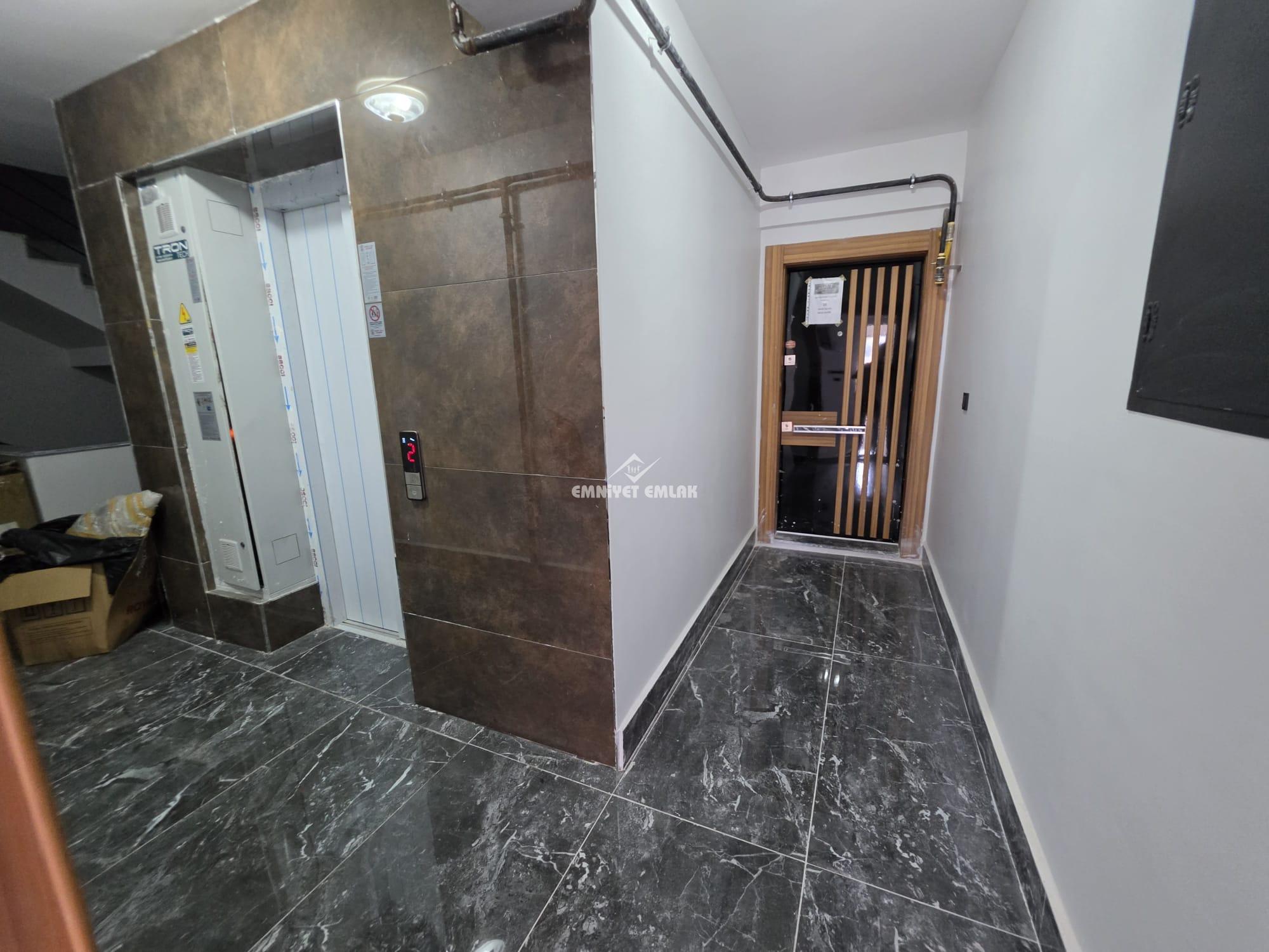 KDZ EREĞLİ SOLAK YOL AYRIMI ANAYOLA YAKIN 2+1 SIFIR KİRALIK DAİRE