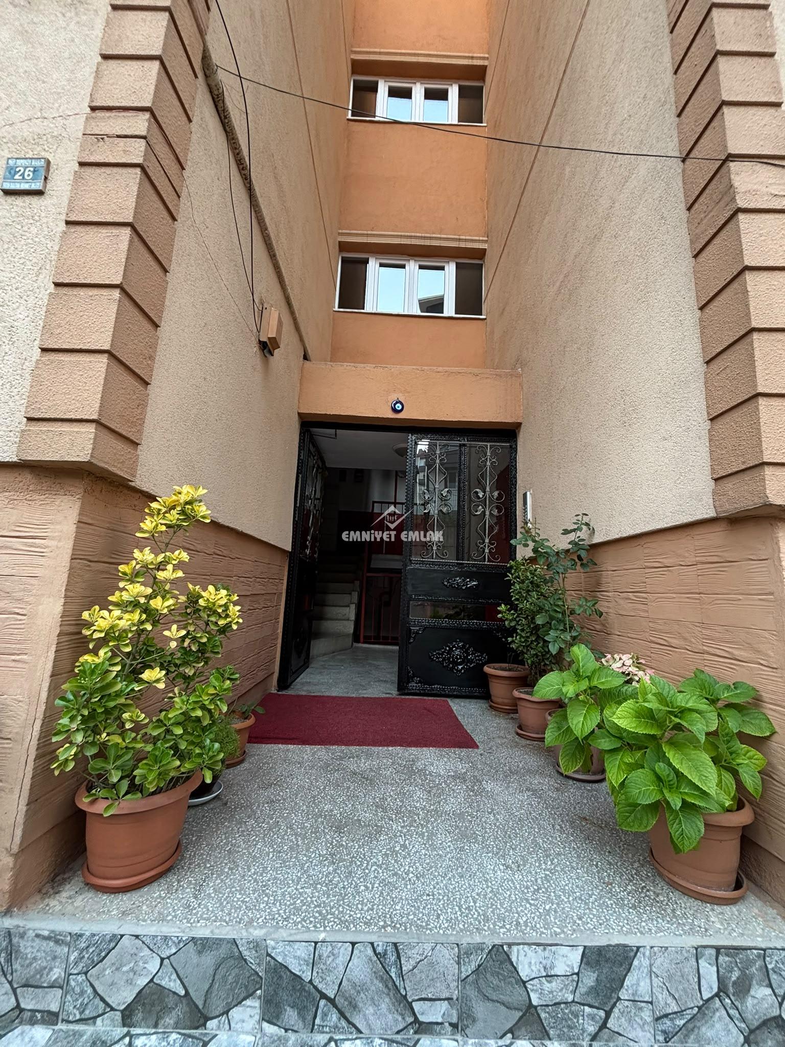 ZONGULDAK ALAPLI 690 EVLERDE 3+1 SATILIK FIRSAT DAİRE