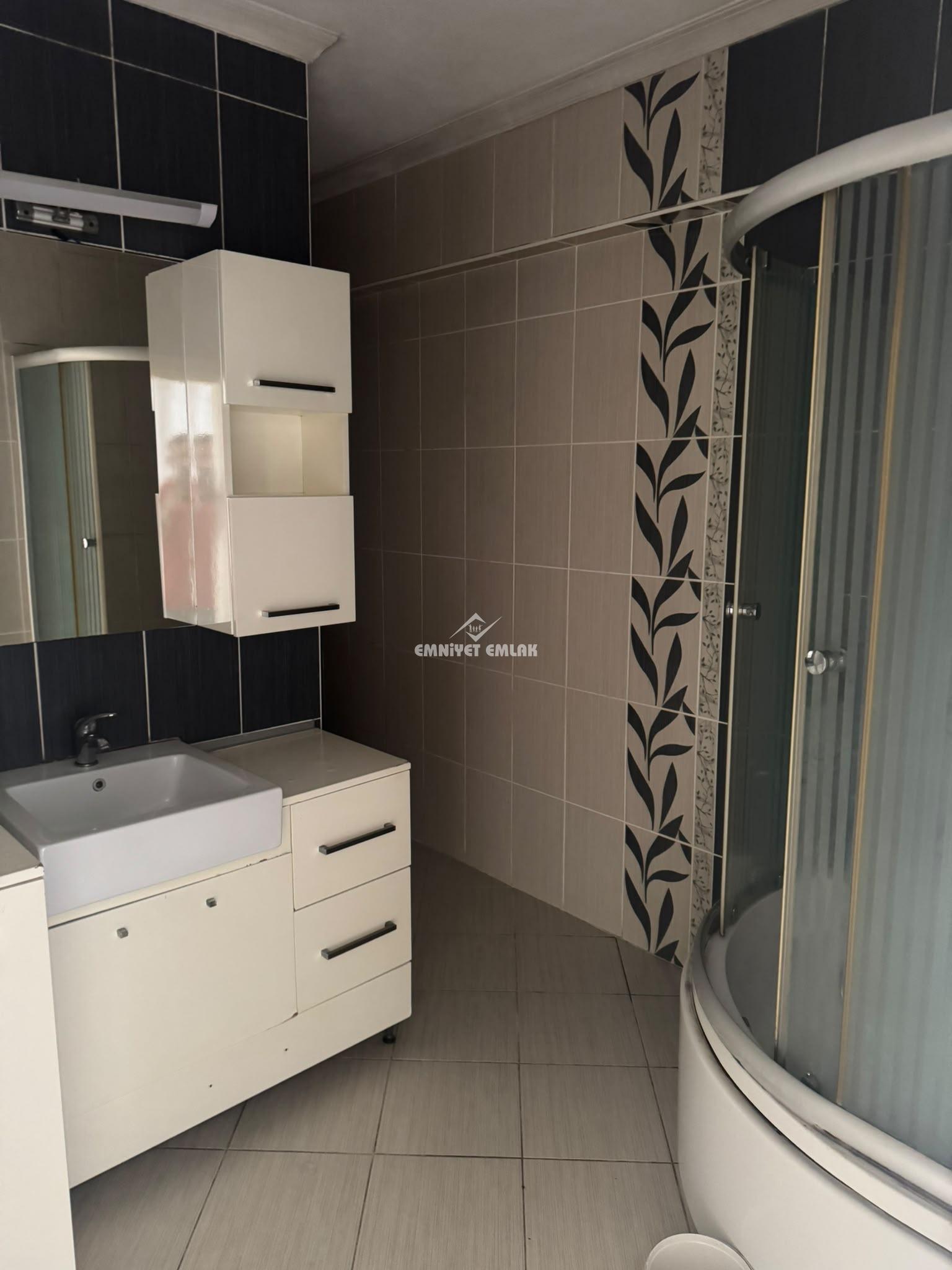 KDZ EREĞLİ KEPEZ MH. DENİZCİLİK FAKÜLTESİNE YAKIN 3+1 KİRALIK DAİRE