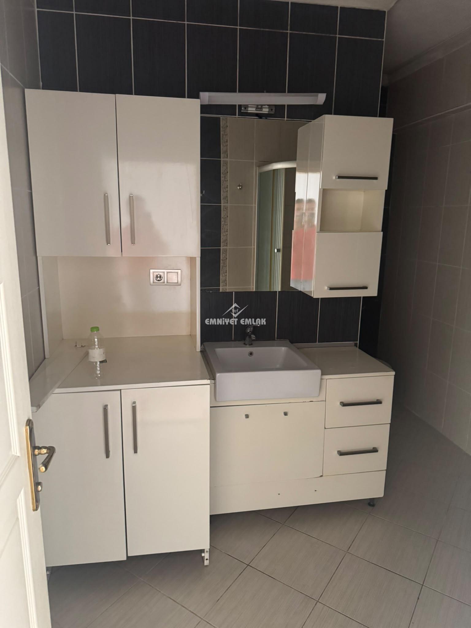 KDZ EREĞLİ KEPEZ MH. DENİZCİLİK FAKÜLTESİNE YAKIN 3+1 KİRALIK DAİRE