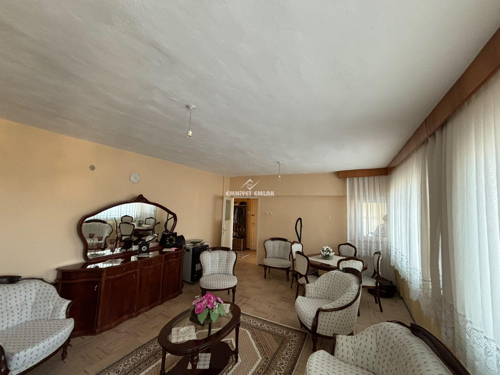 ZONGULDAK ALAPLI 690 EVLERDE 3+1 SATILIK FIRSAT DAİRE