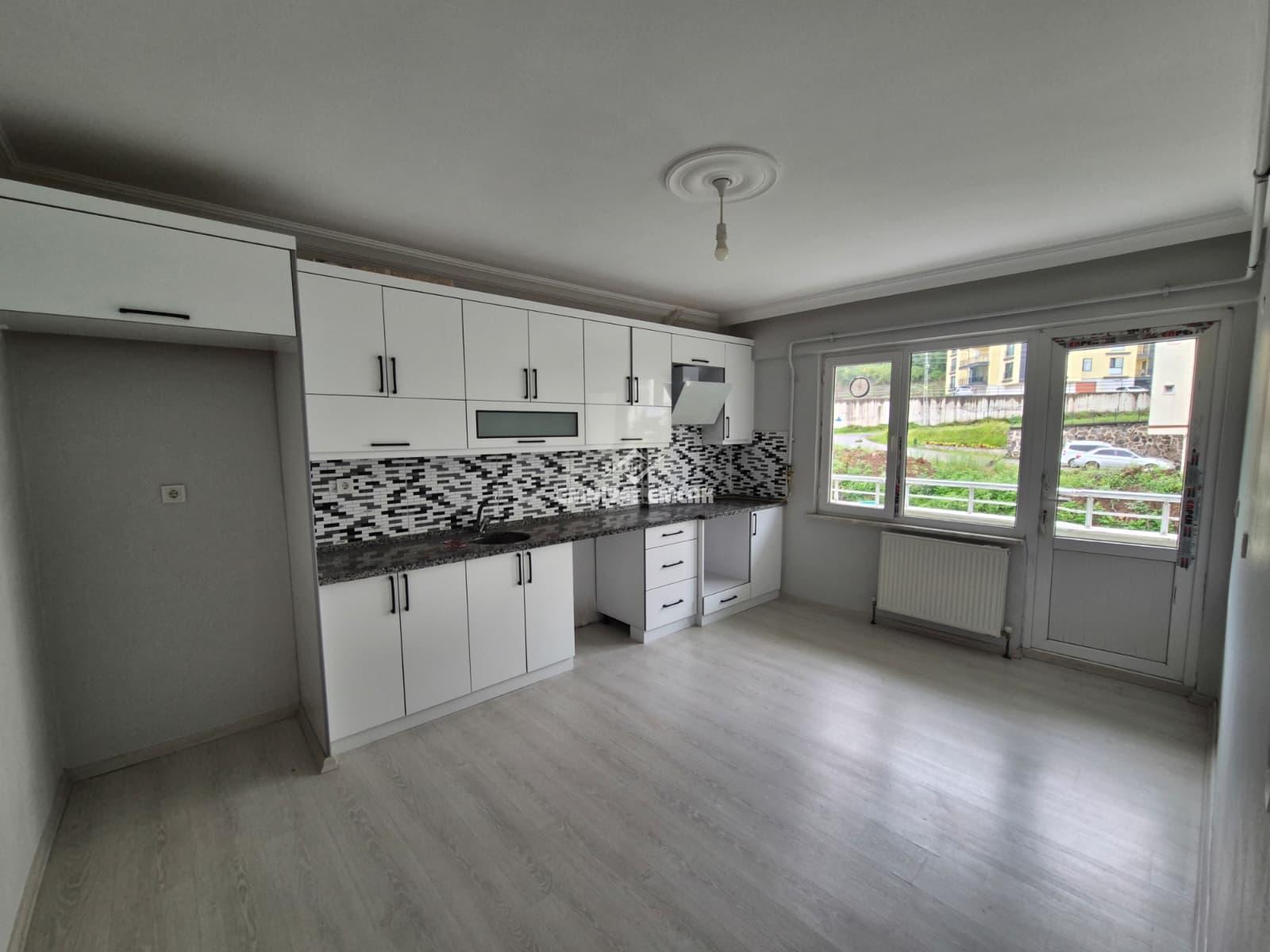 KEPEZ MAHALLESİ SOLAK YOL AYRIMINDA 3+1 KİRALIK DAİRE
