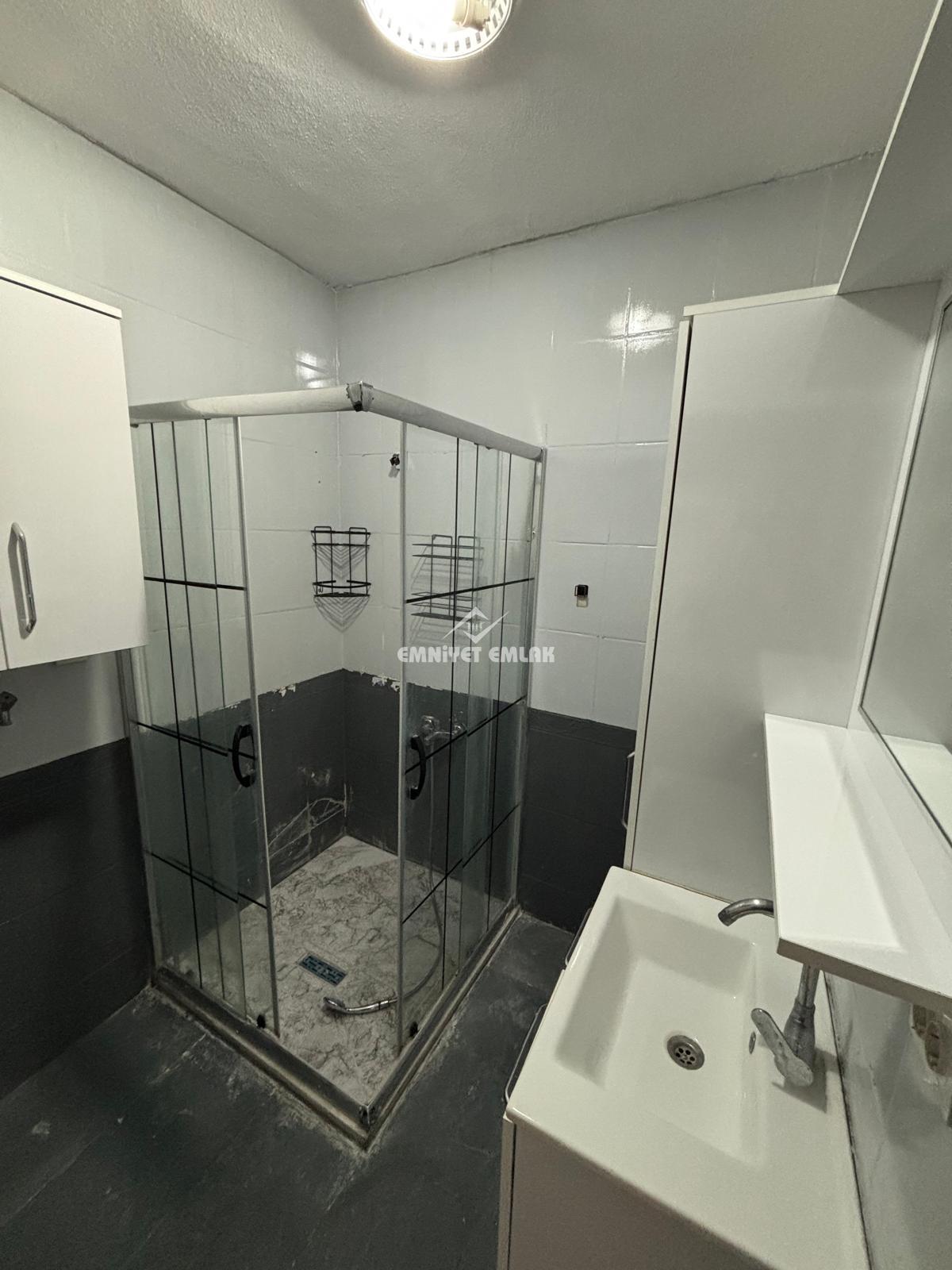 KEPEZ MAHALLESİ KAYALIK SOKAKTA 3+1 KİRALIK DAİRE