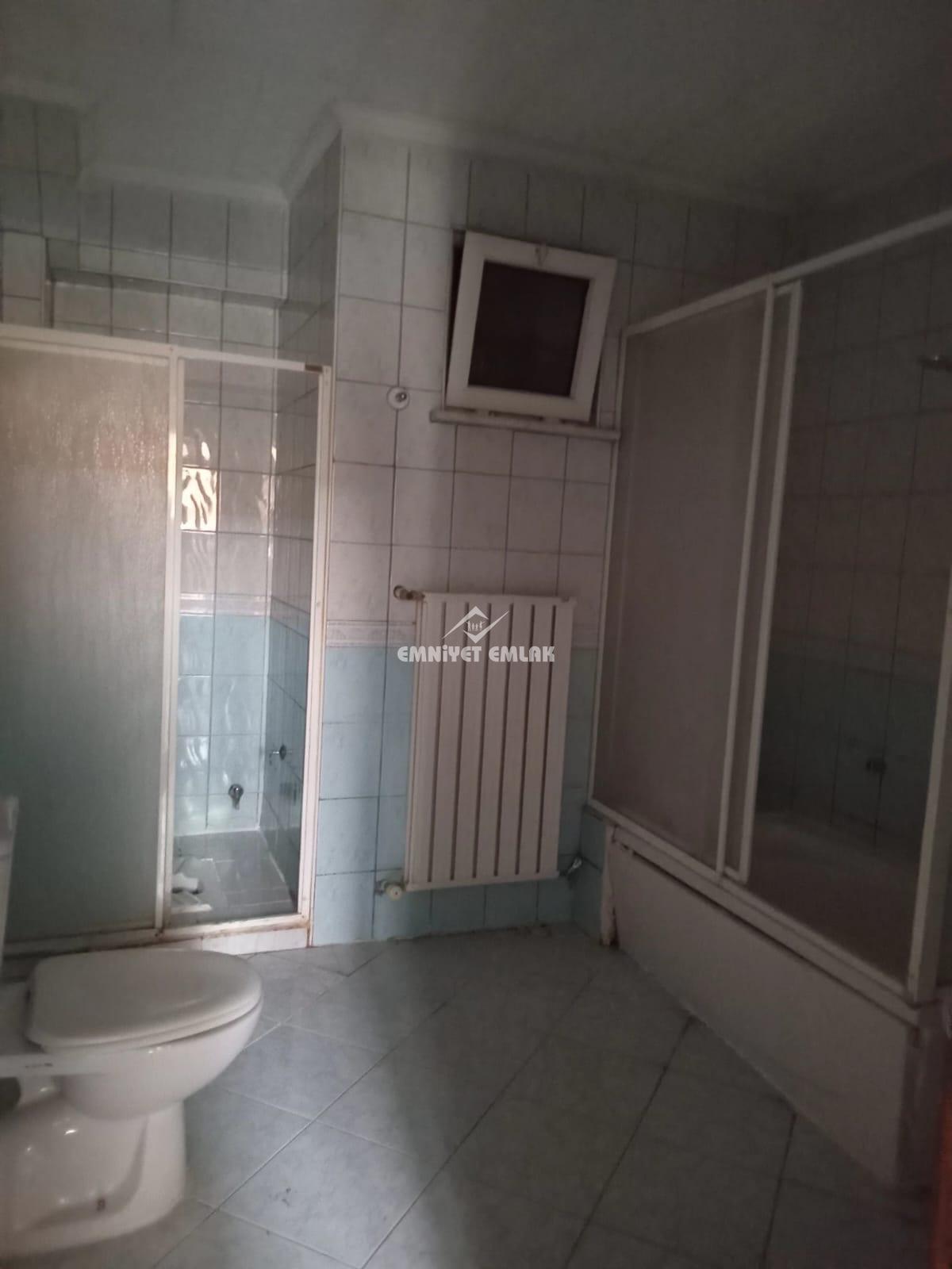KDZ EREĞLİ ERDEMİR CADDESİNDE 2+1 SATILIK DAİRE