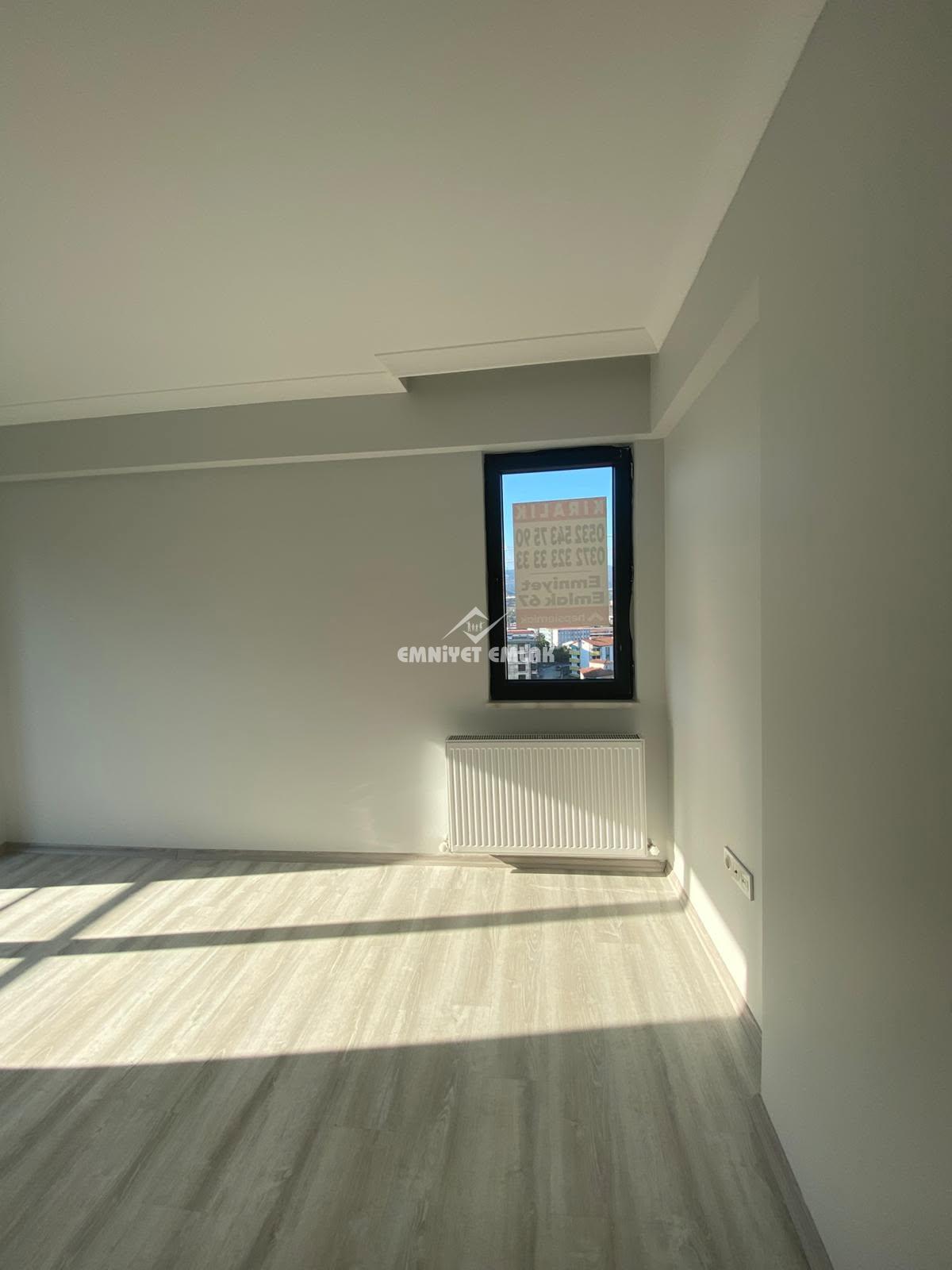 KDZ EREĞLİ KEPEZ DAĞ EVLERİNDE 3+1 EBEVEYN BANYOLU KİRALIK DAİRE