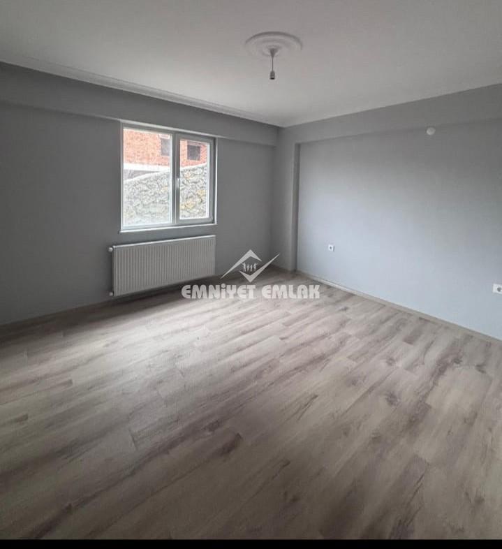 KDZ EREĞLİ ELMATEPE DORUK MEVKİİ’NDE 3+1 EBEVEYN BANYOLU KİRALIK DAİRE