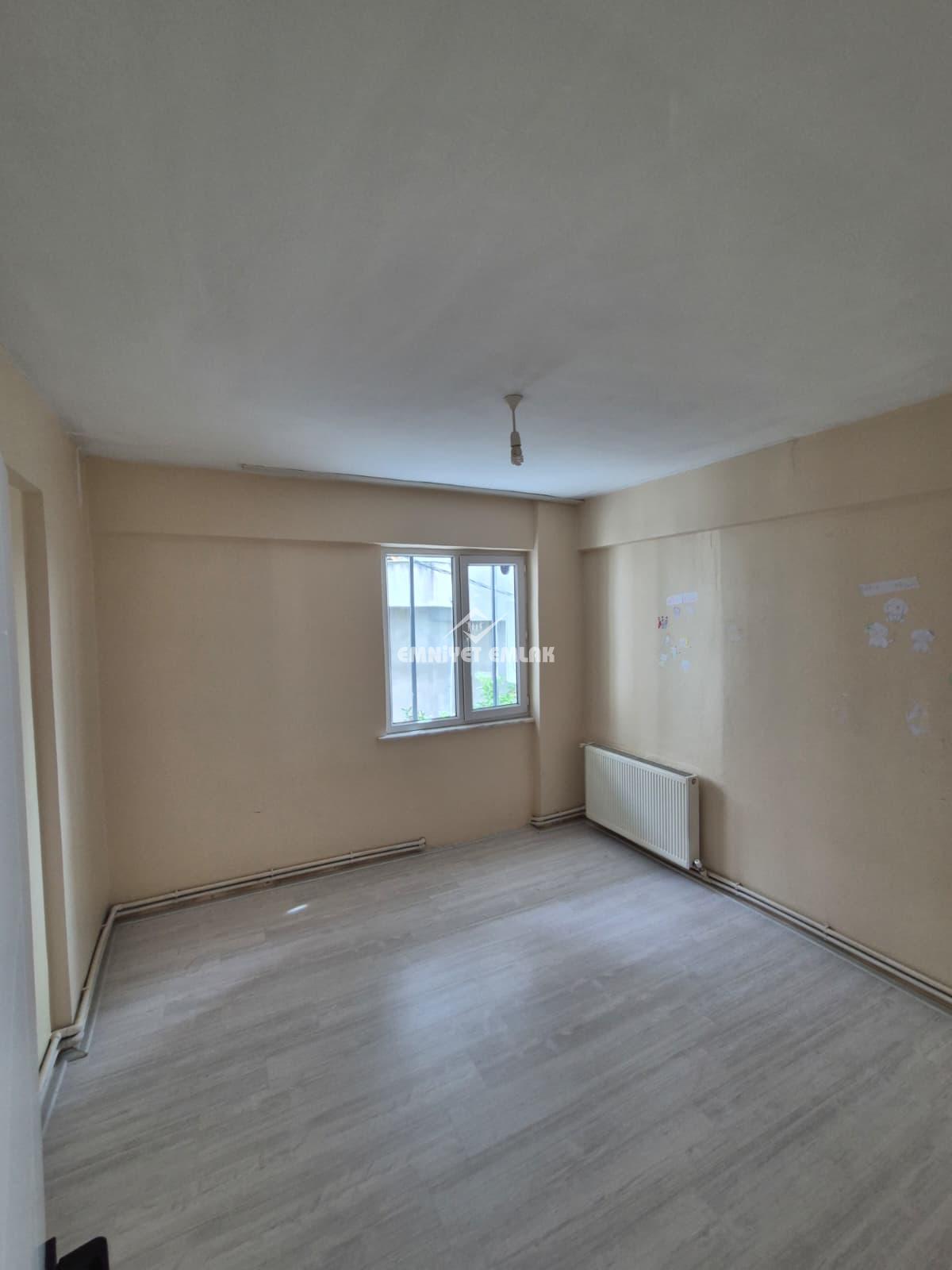 KDZ EREĞLİ ÇARŞI MERKEZDE 3+1 DENİZ MANZARALI KİRALIK DAİRE