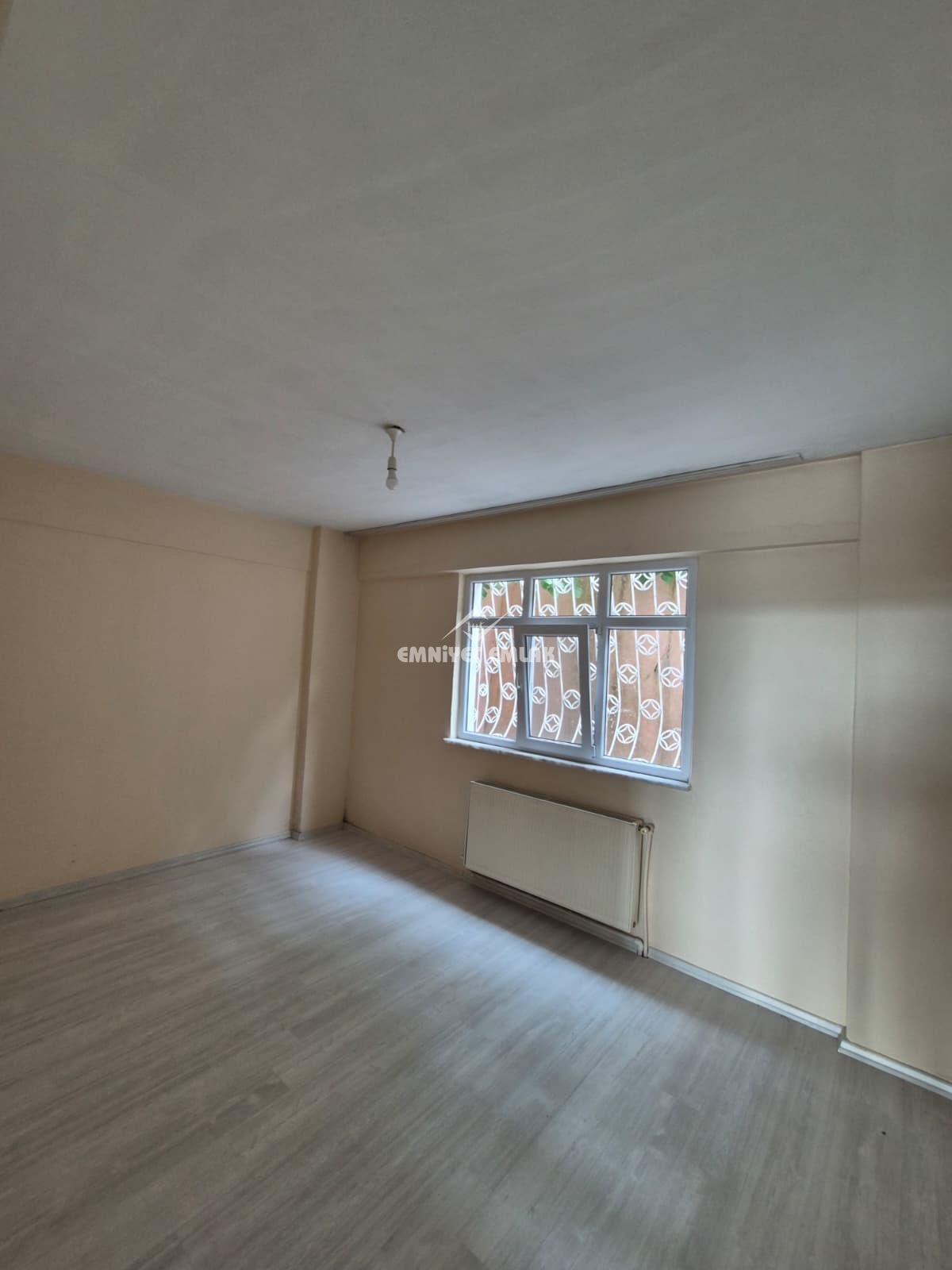 KDZ EREĞLİ ÇARŞI MERKEZDE 3+1 DENİZ MANZARALI KİRALIK DAİRE