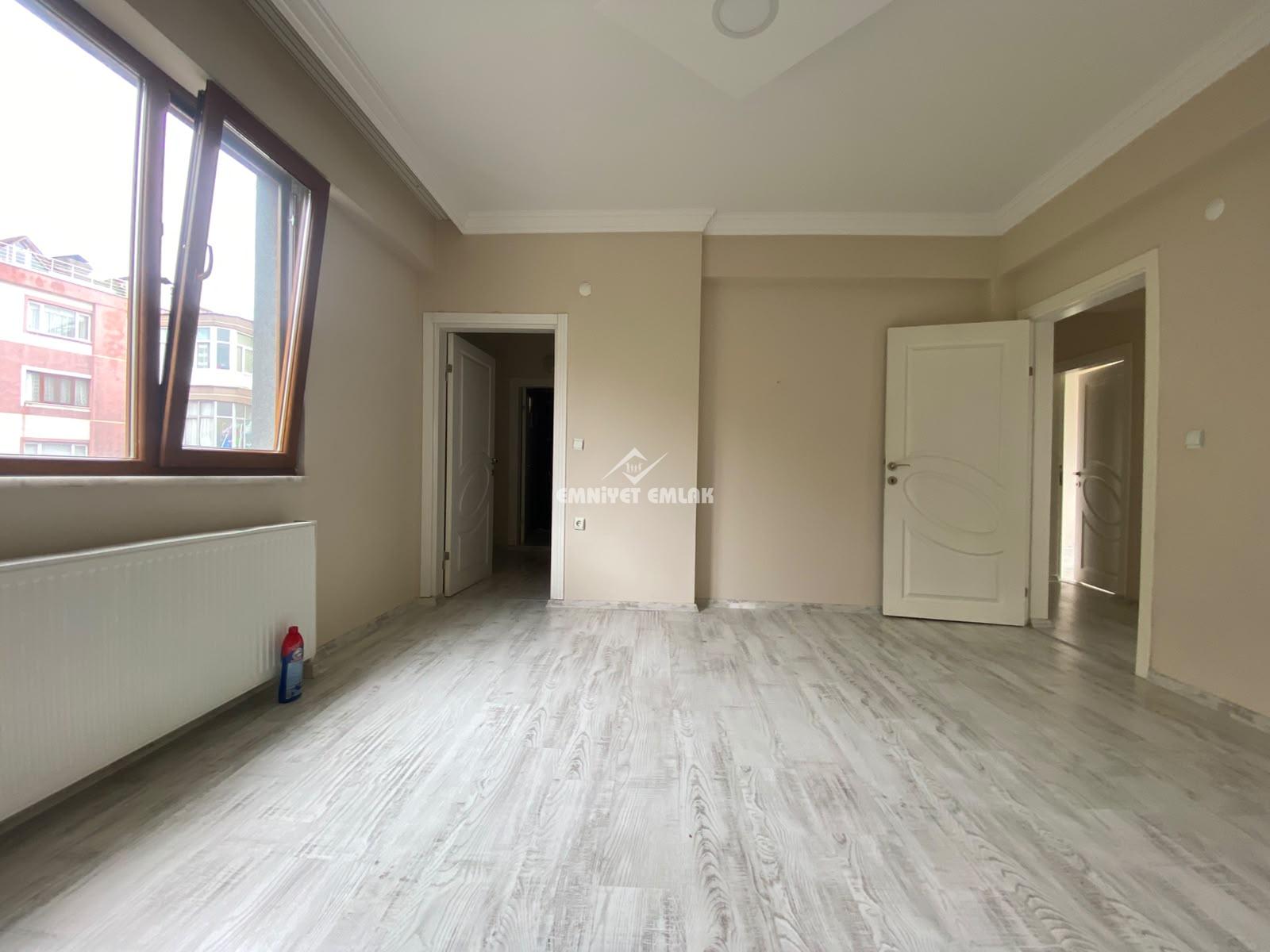 KDZ EREĞLİ SAHİLE 1 DK YÜRÜME MESAFESİNDE 3+1 EBEVEYN BANYOLU KİRALIK DAİRE