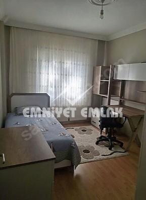 KDZ EREĞLİ ÇARŞI MERKEZİNE 5 KM 3+1 FULL EŞYALI KİRALIK DAİRE