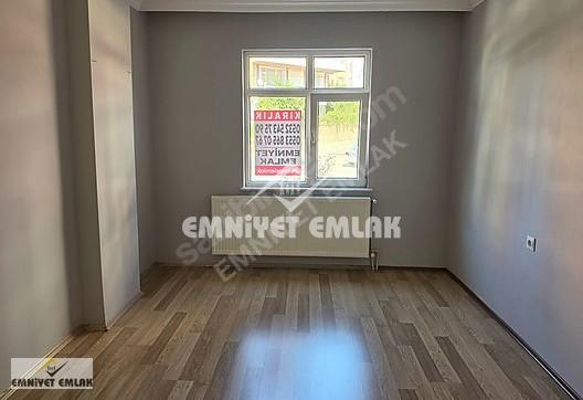 EREĞLİ SÜLEYMANLAR MAH.KADI TARLASI BÖL.KİRALIK 3+1 DAİRE
