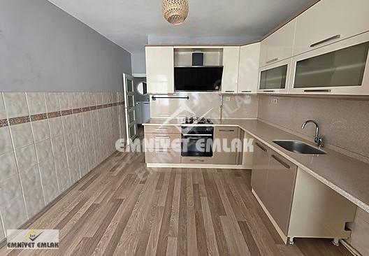 EREĞLİ SÜLEYMANLAR MAH.KADI TARLASI BÖL.KİRALIK 3+1 DAİRE