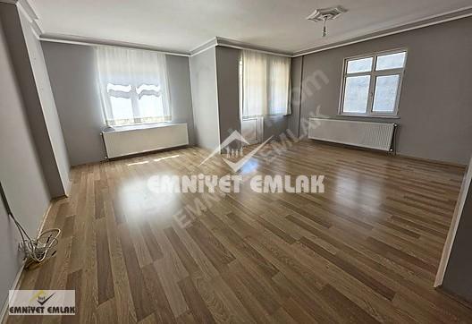 EREĞLİ SÜLEYMANLAR MAH.KADI TARLASI BÖL.KİRALIK 3+1 DAİRE