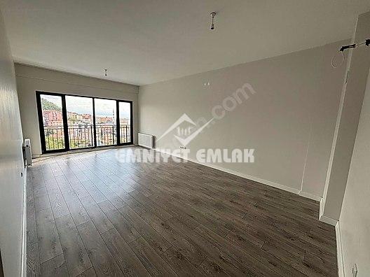 KDZ EREĞLİ SOSYAL DONANINLARI İLE DOLU MUHTEŞEM 3+1 SATILIK DAİRE