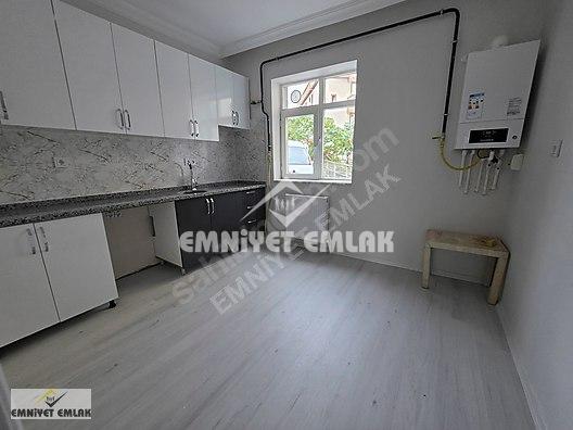 EREĞLİ KEPEZ MAH.İMKB LİSESİ KARŞISI KİRALIK 3+1 DAİRE