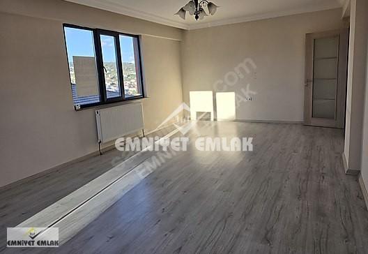 Ereğli Kepez’de Kiralık 3+1 Eşyasız Daire, 149m² Net, Site içinde