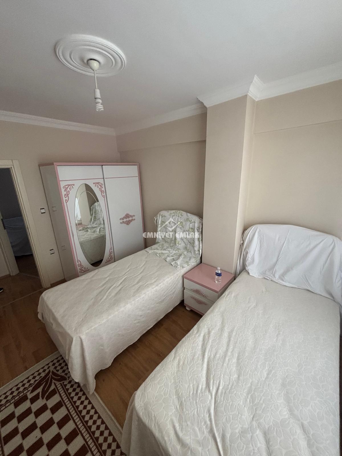 KDZ EREĞLİ YALI CADDESİ MEVKİİ’NDE 3+1 FULL EŞYALI KİRALIK DAİRE