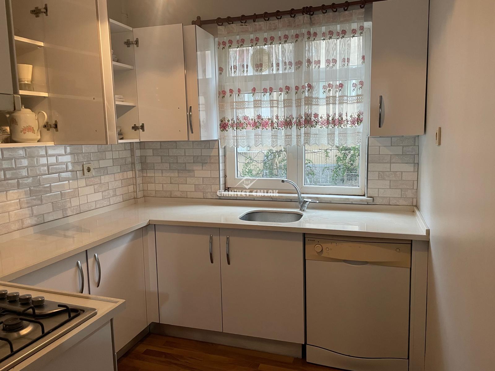 SÜLEYMANLAR MAHALLESİ KİRALIK EŞYALI 2+1 DAİRE