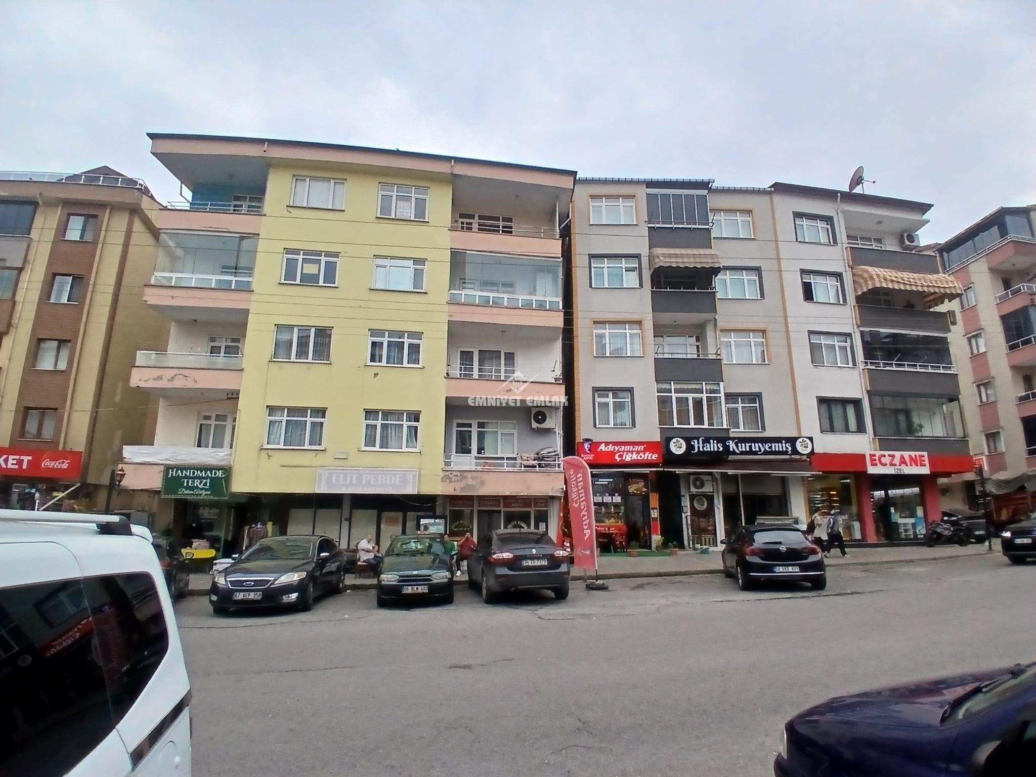 HATİP SOKAKTA KİRALIK DUBLEX DAİRE