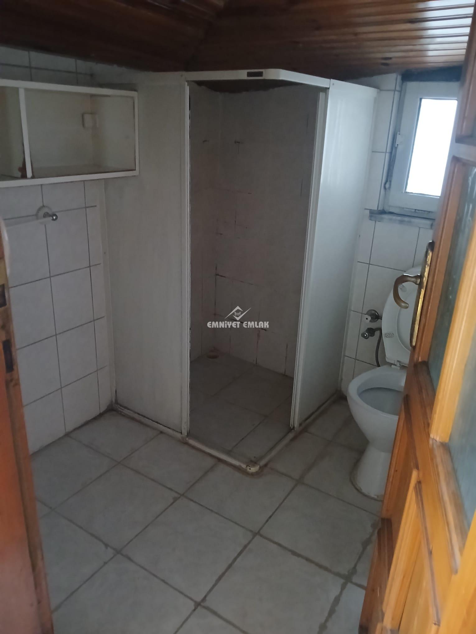 HATİP SOKAKTA KİRALIK DUBLEX DAİRE