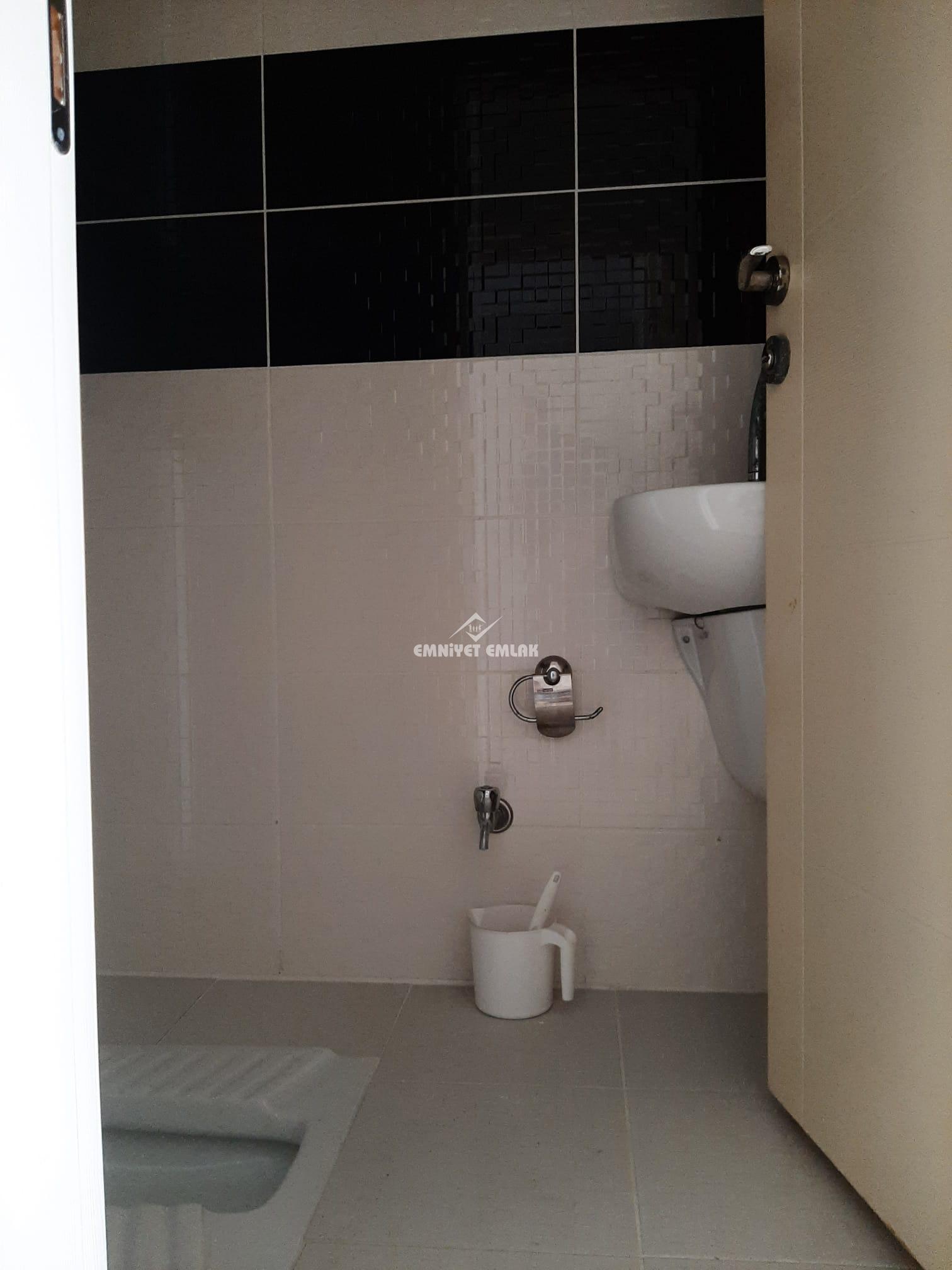 EREYLİN AVM YAKINI ARA KAT KİRALIK 2+1 DAİRE