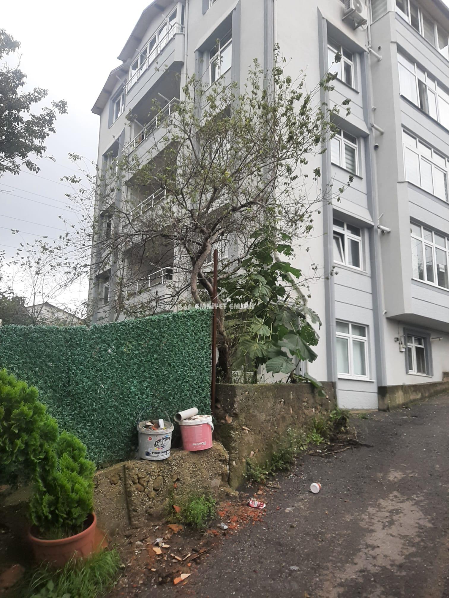 UZUNMEHMET CAMİ YANI KİRALIK 3+1 DAİRE