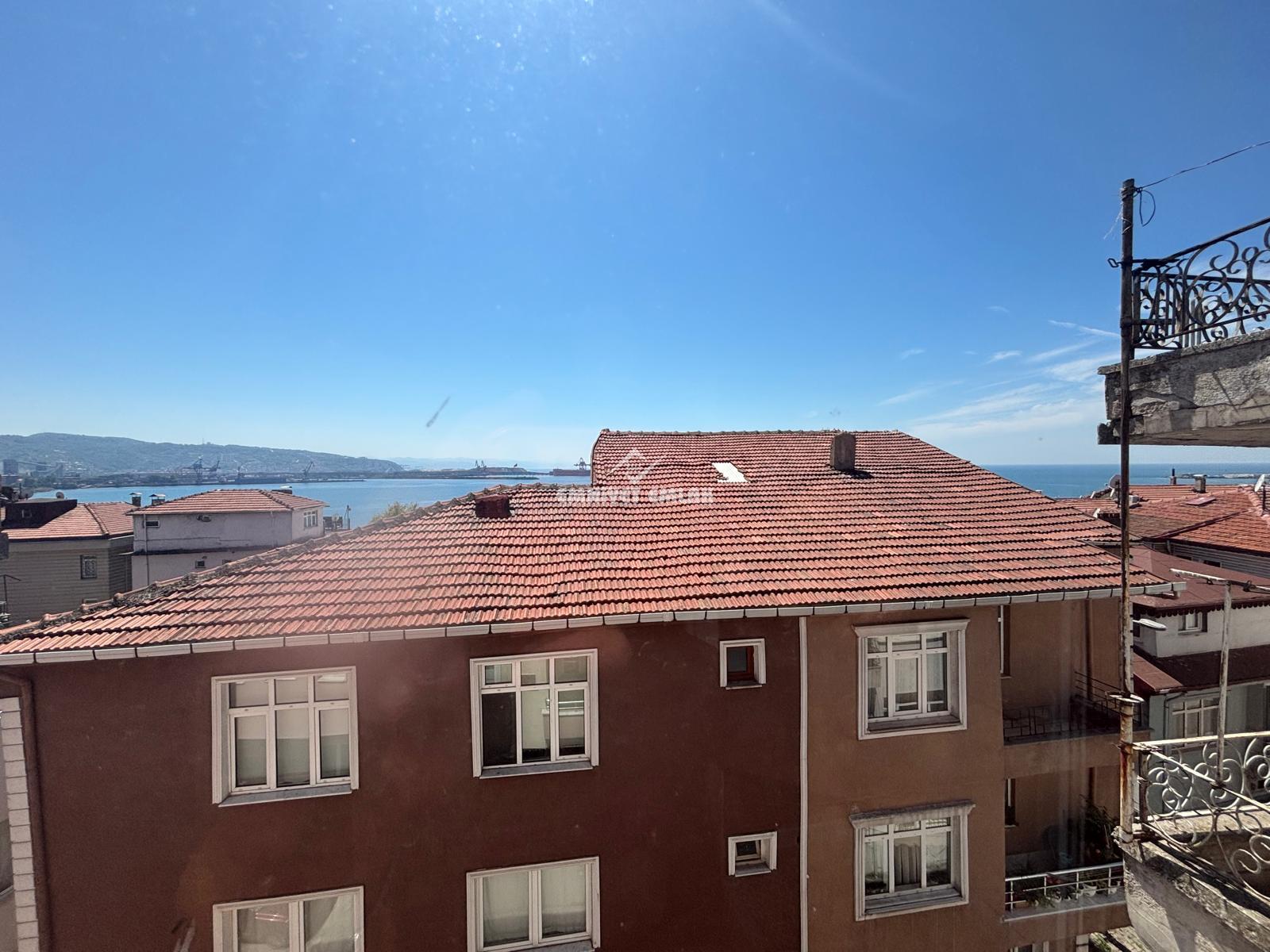 KDZ EREĞLİ YALI CADDESİ MEVKİİ’NDE 3+1 FULL EŞYALI KİRALIK DAİRE