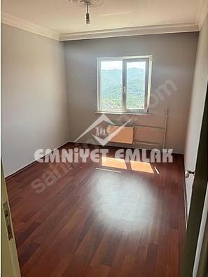 KDZ EREĞLİ ÖMERLİ MH KAYNARCA KONUTLARINDA 3+1 SATILIK FIRSAT DAİRE